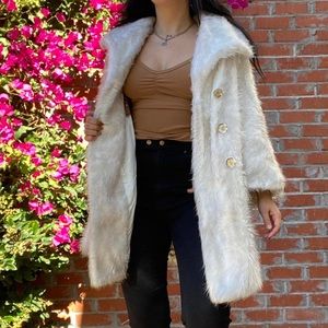 Vintage 1960s Faux Fur White / Grey Fuzzy Coat